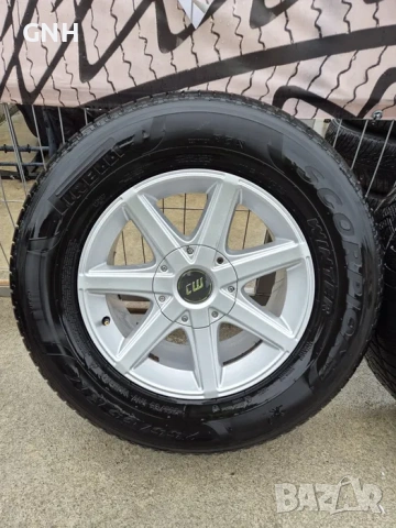 Джанти Borbet 17 цола 6х114.3 , 8j , et20, 255/65/17 Nissan, снимка 2 - Гуми и джанти - 54450164