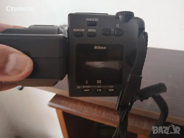 Камери Nikon COOLPIX E4500, E-995 Japan, снимка 9 - Фотоапарати - 55313915