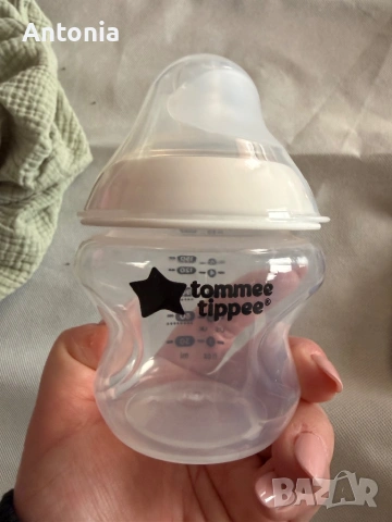 Tomme Tippee Шишета