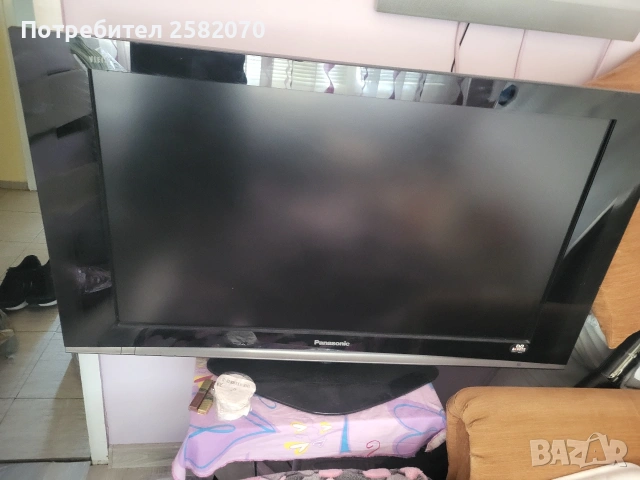 продавам телевизор panasonic 