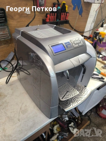 Кафемашина Lavazza Lb2000, снимка 2 - Кафемашини - 54181212
