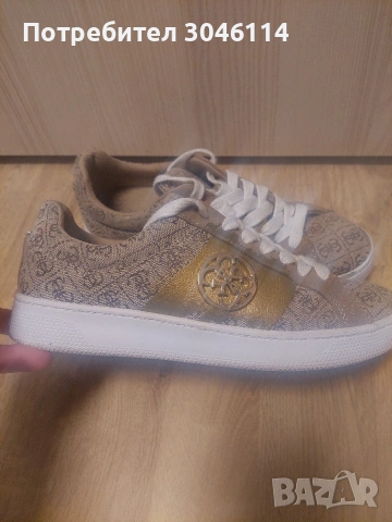 дамски маратонкиGuess