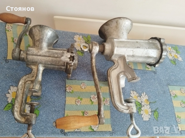 Ръчни мелачи за месо от СССР, България.Китай., снимка 17 - Други - 54534876