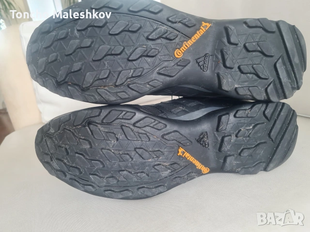 Продавам мъжки туристически обувки ADIDAS-Continental , снимка 7 - Маратонки - 54409145