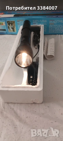 Продавам тактически прожектор, снимка 2 - Оборудване и аксесоари за оръжия - 54331977