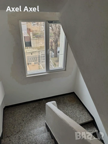 Продавам Етаж от къща в град Айтос обзаведен готов за нанасяне 