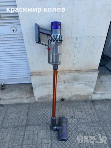 прахосмукачка "DYSON V10", снимка 4 - Прахосмукачки - 55465519