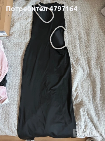 Дълга официална рокля с детайли 