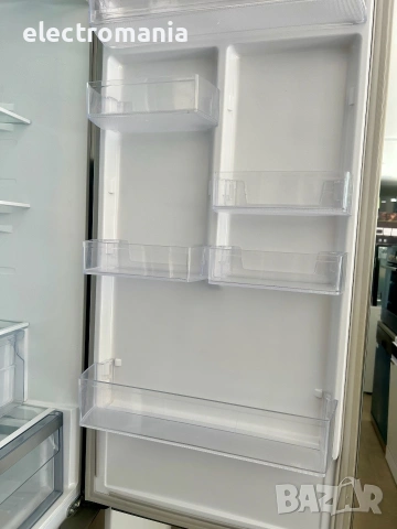  хладилник с фризер Samsung RL37J500MSL No Frost, снимка 6 - Хладилници - 55055059