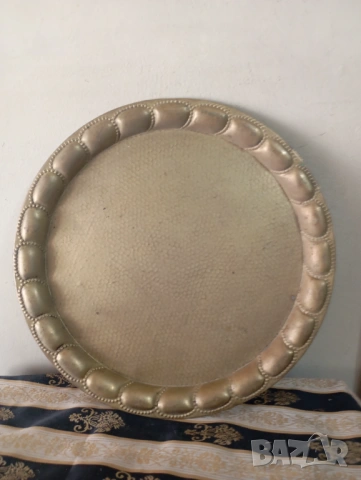 стара бронзова табла,поднос