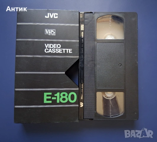 Видеокасета VHS Легенда Том Круз Приказка Без Край, снимка 2 - Други жанрове - 55186647