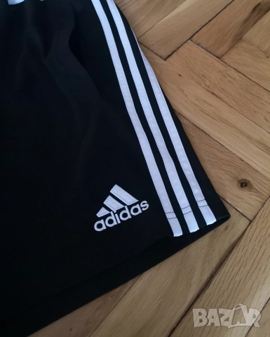 Оригинални мъжки къси гащи Adidas размер М , снимка 4 - Спортни дрехи, екипи - 54643263