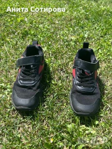 Детски маратонки reebok, снимка 2 - Детски маратонки - 55081902