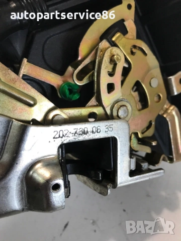 Заключващ механизъм за задна дясна врата за Mercedes E Class W210 (2001) 2027300635, снимка 3 - Части - 54088574