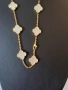 Дълго дамско колие с 20 детелини от бял седеф Van Cleef & Arpels VCA, снимка 10