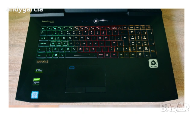 Schenker XMG/Core i7-7700K/NVidia GTX 1080 8GB/16GB RAM/512GB NVMe+1TB HDD/17.3 2K QHD IPS 120Hz, снимка 11 - Лаптопи за игри - 54669434