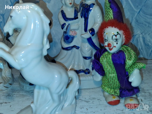 Лот 8 Порцеланови Фигури , снимка 2 - Антикварни и старинни предмети - 54527421