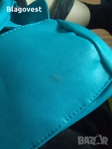 Дамска чанта, снимка 5 - Чанти - 54035768