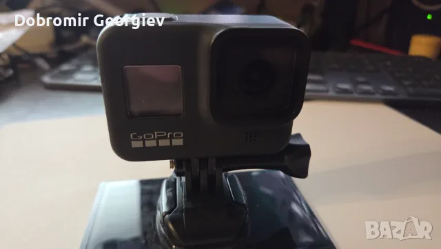 GoPro HERO8 Black + 4 батерии + зарядно + 128GB SanDisk, снимка 2 - Камери - 55632503