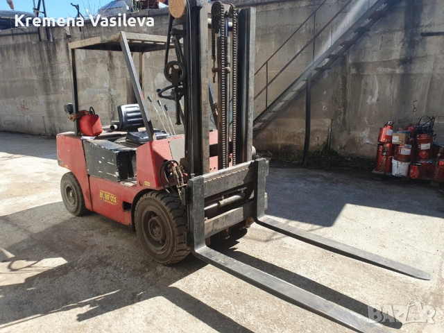 Мотокар Перкинс 2000г., снимка 2 - Индустриална техника - 54249677