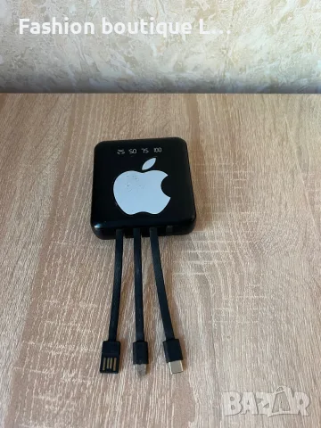 5 евро power bank батерия за съхранение и зареждане на батерии с 3 кабела и фенерче с две лампи , снимка 3 - Външни батерии - 55397672