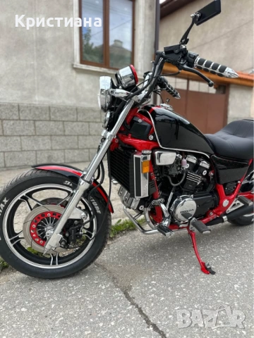 Honda Magna 750