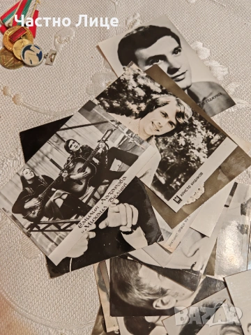 Фотографии на Български и Чужди Естрадни Звезди от 1960те г, снимка 4 - Колекции - 54017673