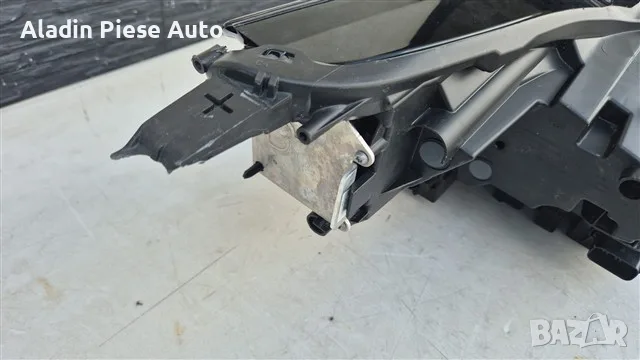 Ляв шофьорски фар Ford Kuga Facelift Full LED година 2023 2024 2025 2026 код PV4B13E015CE , снимка 5 - Части - 55393082
