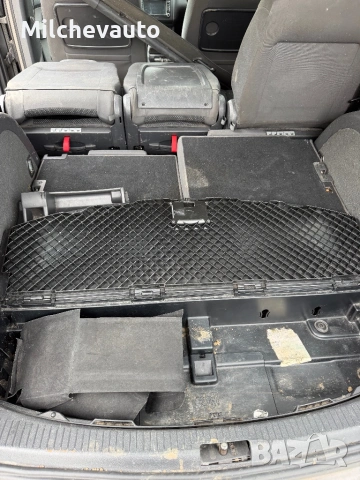 Фв туран 1.6тди дсг на части / vw touran 1.6tdi dsg , снимка 13 - Автомобили и джипове - 54487678
