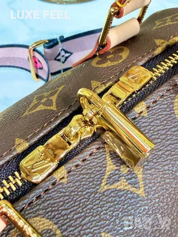 Louis Vuitton ⚜️Дамски Чанти , снимка 16 - Чанти - 55616634