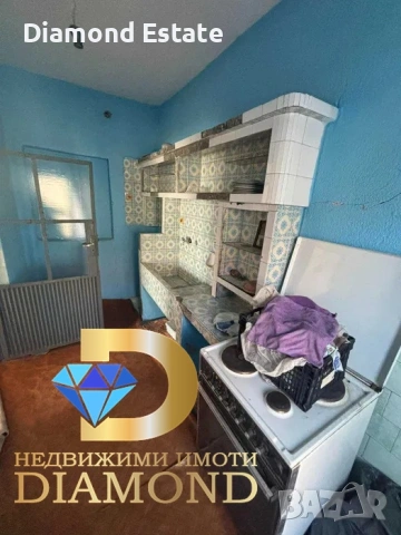 Едноетажна къща в град Гълъбово, снимка 13 - Къщи - 54134061