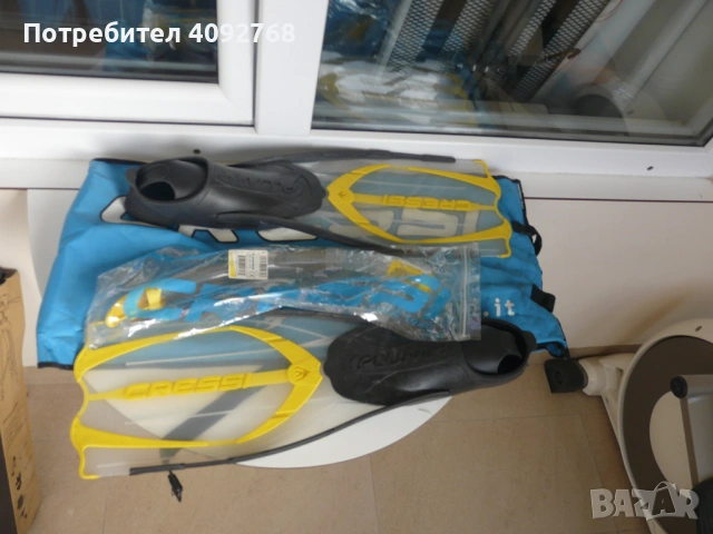 плавници и шорхел CRESSI неупотребявани 39 номер, снимка 2 - Водни спортове - 54283676
