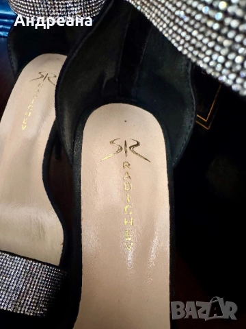 Токчета на Radichev, снимка 3 - Дамски обувки на ток - 54097996