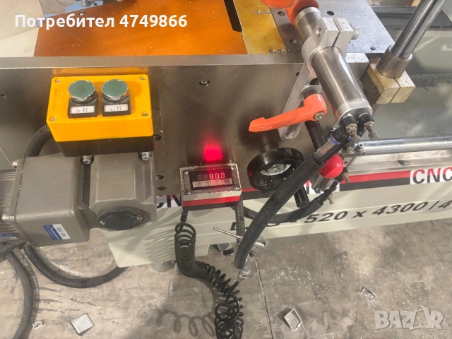 Двуглав циркуляр Cnc 520мм, снимка 2 - Циркуляри - 54015811