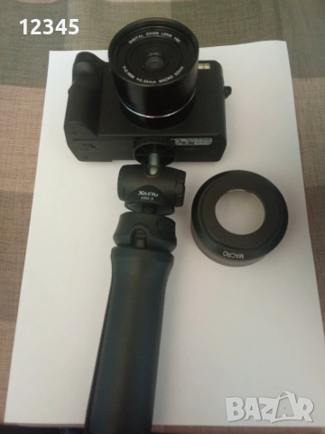 Продавам фотоапарат 4K ULTRA+ подарък комплект за почистване 