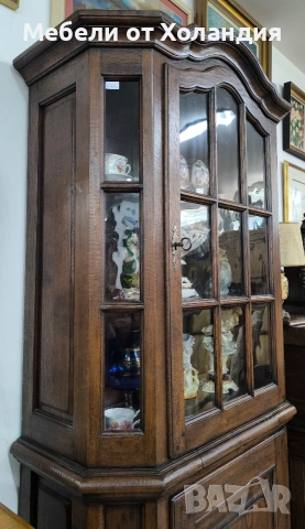 Висок дъбов шкаф с витрина, снимка 6 - Шкафове - 54133661