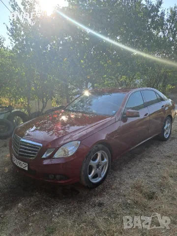 Продавам мерцедес Е200, снимка 2 - Автомобили и джипове - 55581419