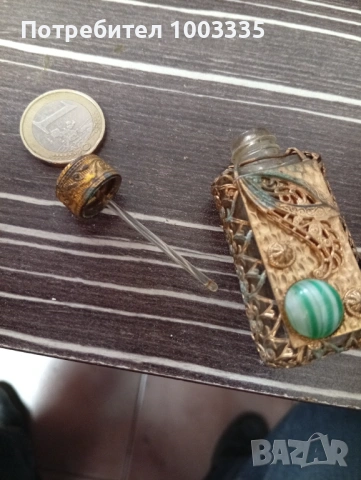 Старо шишенце за парфюм , снимка 7 - Други ценни предмети - 53971218