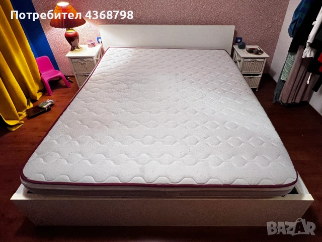 Легло с повдигащ механизъм и 2 нощни шкафчета — 180×198 см