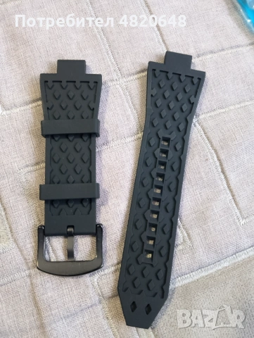 Силиконова Каишка Michael Kors, снимка 2 - Каишки за часовници - 54970795