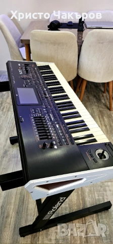 Продажба на Корг Па4х 