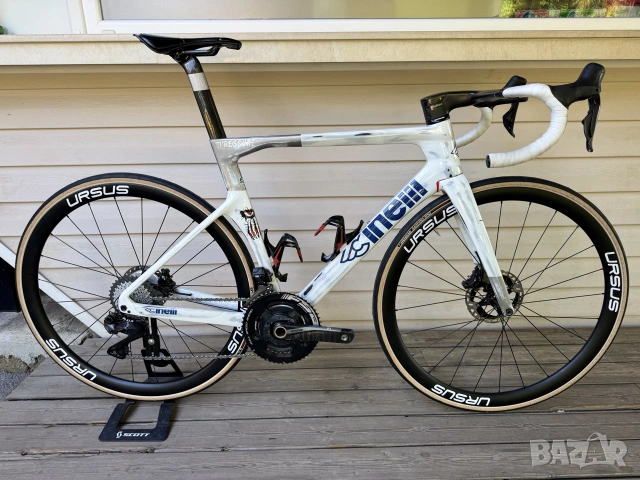 Карбонов шосеен велосипед Cinelli Pressure – Team Edition (MBH Bank Ballan CSB Colpack)
