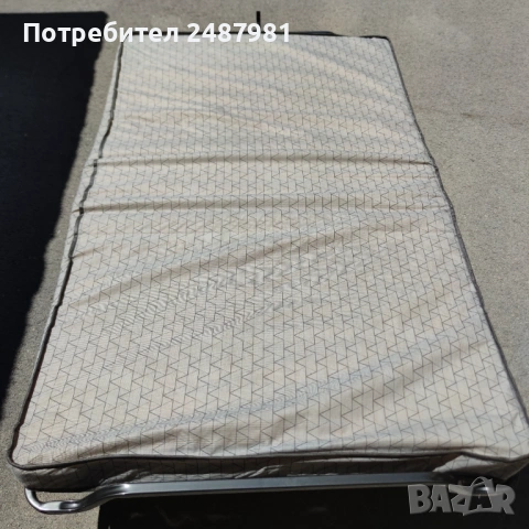 Продавам походно легло, като ново