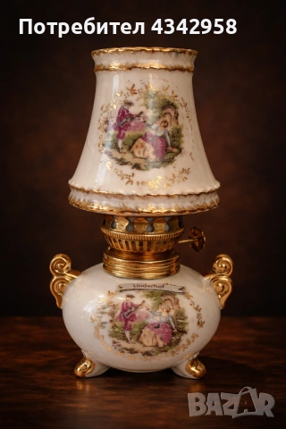 Антична порцеланова лампа Linderhof с рисуван декор и златни детайли./1950-1970г./