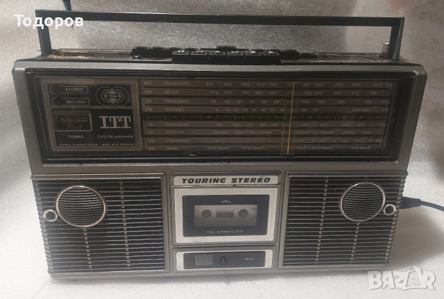 ITT Shaub Lorenz Touring 109 Stereo Cassette за части или ремонт