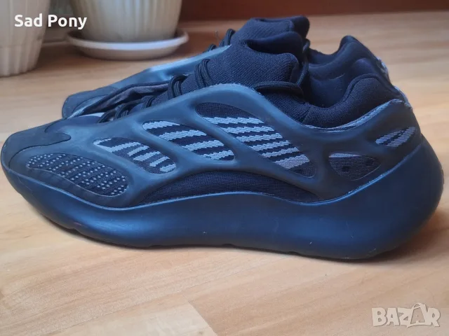 adidas YEEZY 700 V3 Alvah мъжки маратонки