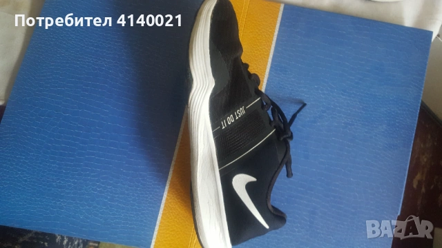 Дамски маратонки Nike, снимка 3 - Маратонки - 54777864