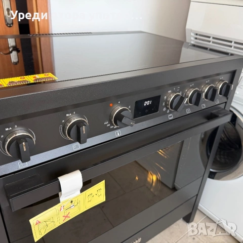 Нова индукционна печка Smeg, снимка 3 - Печки, фурни - 54190716