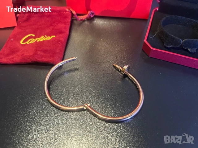 Нова Дамска Гривна Cartier Juste un Clou Bracelet с пълна опаковка, снимка 4 - Гривни - 54279452