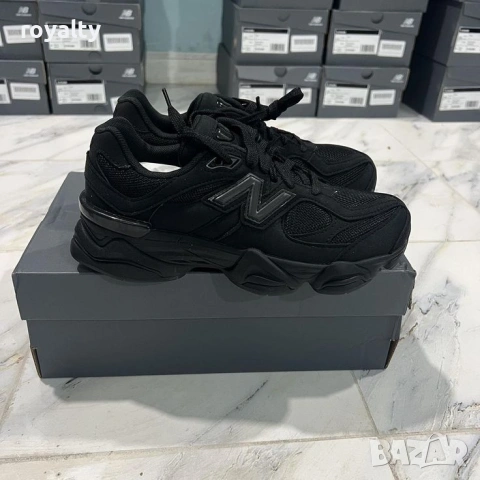 New Balance 9060 Triple Black Нови Черни Маратонки [35-46 Номер]